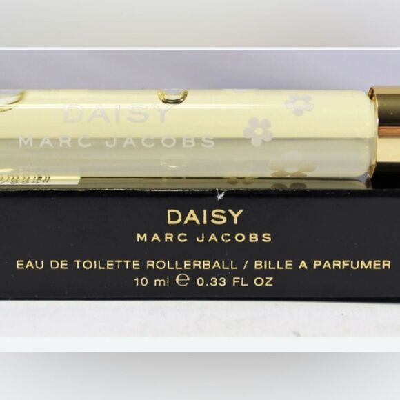 Marc Jacobs Daisy Eau de Toilette
Rollerball 10ml - New - Picture 10 of 17